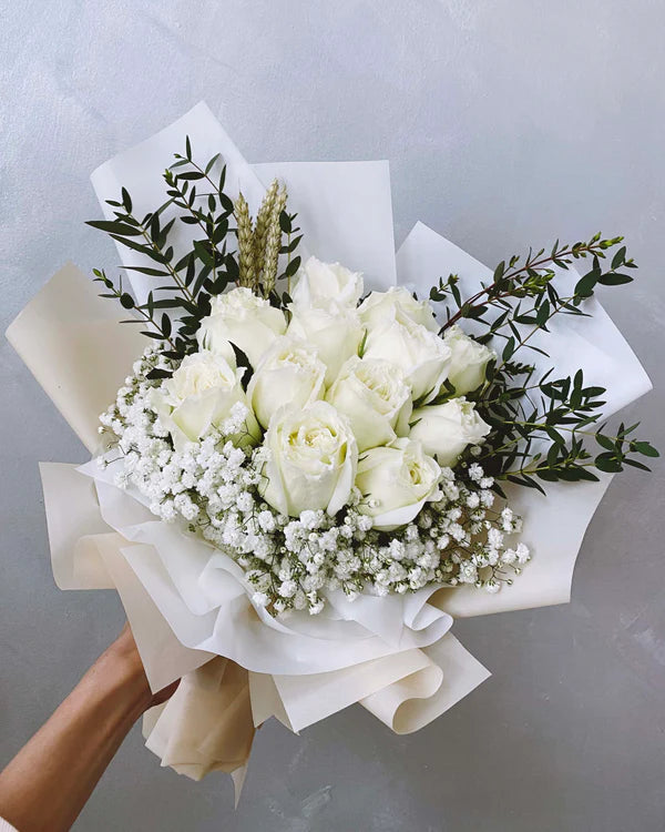 White Elegance Bouquet